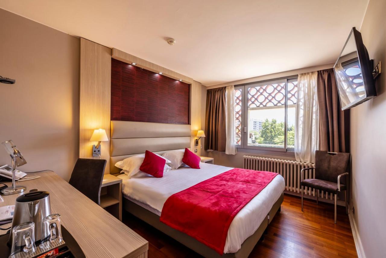 Hôtel Les Trois Roses, Meylan Grenoble The Originals Boutique Extérieur photo